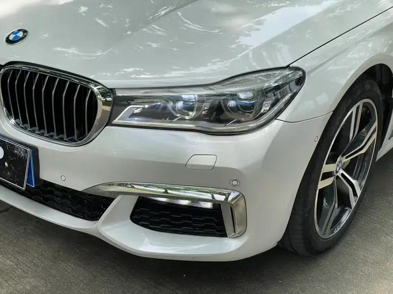 2018 BMW 7 Series 740Li xDrive Luxury M Sport Package — миниатюра 8