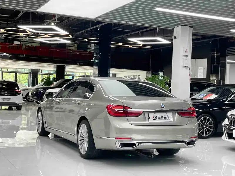 2018 BMW 7 Series 730Li Leading Excellence Package — миниатюра 4