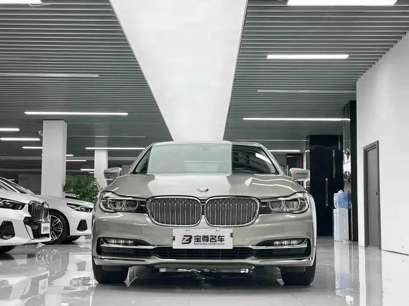 2018 BMW 7 Series 730Li Leading Excellence Package — миниатюра 7