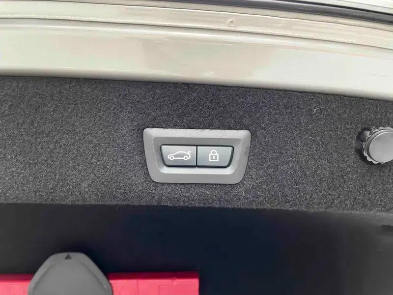 2018 BMW 7 Series 730Li Leading Excellence Package — миниатюра 10