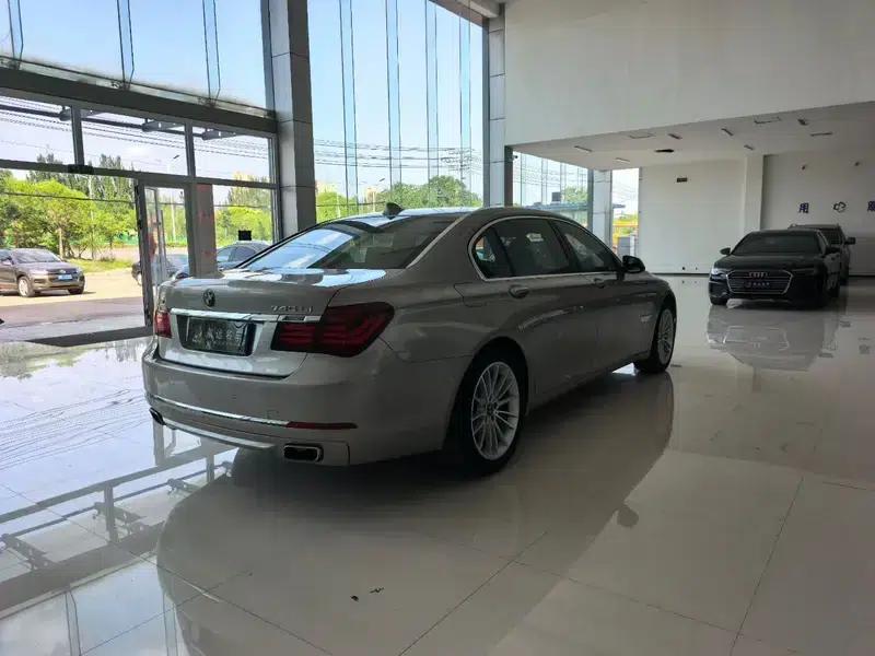 2013 BMW 7 Series 740Li xDrive — миниатюра 6