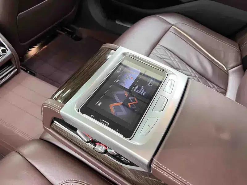 2021 BMW 7 Series 730Li Luxury Package — миниатюра 11