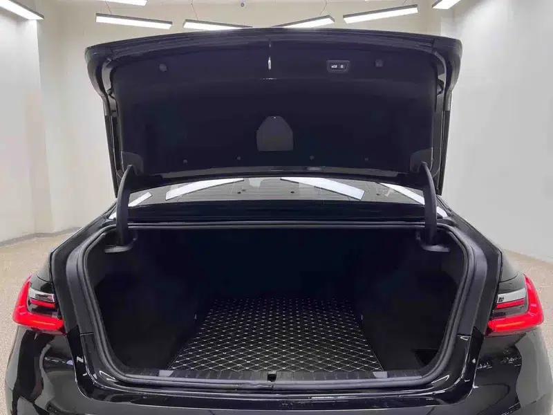 2021 BMW 7 Series 730Li Luxury Package — миниатюра 26
