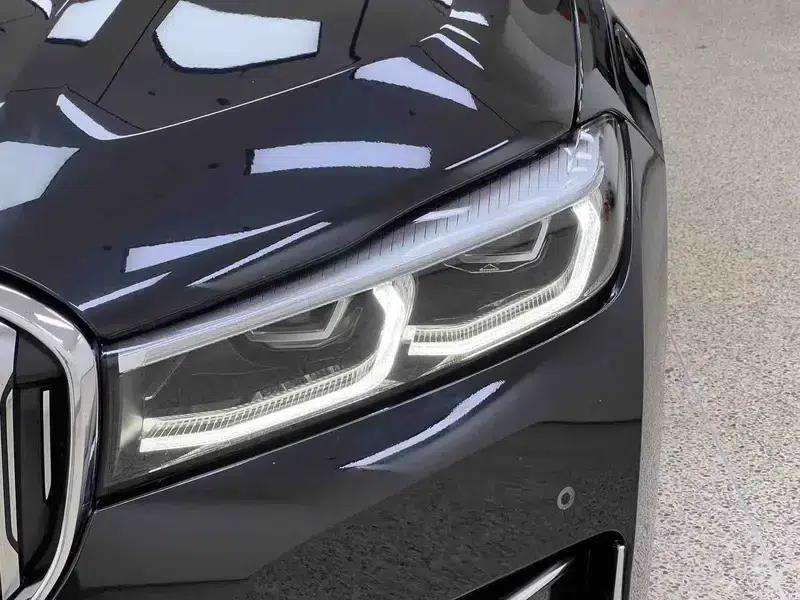 2021 BMW 7 Series 730Li Luxury Package — миниатюра 6