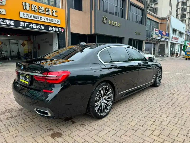 2018 BMW 7 Series 740Li Leading Model, Excellence Package — миниатюра 6