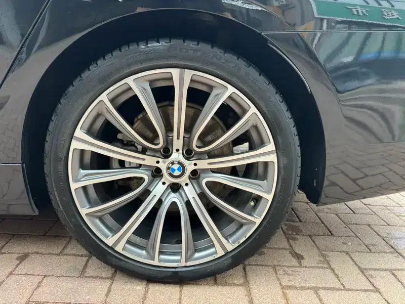 2018 BMW 7 Series 740Li Leading Model, Excellence Package — миниатюра 7