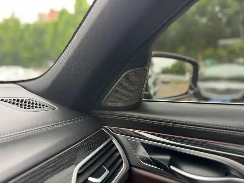 2018 BMW 7 Series 740Li Leading Model, Excellence Package — миниатюра 8