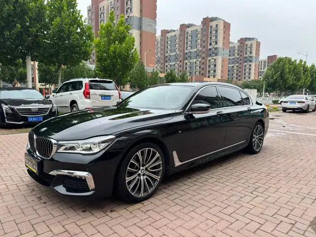 2018 BMW 7 Series 740Li Leading Model, Excellence Package