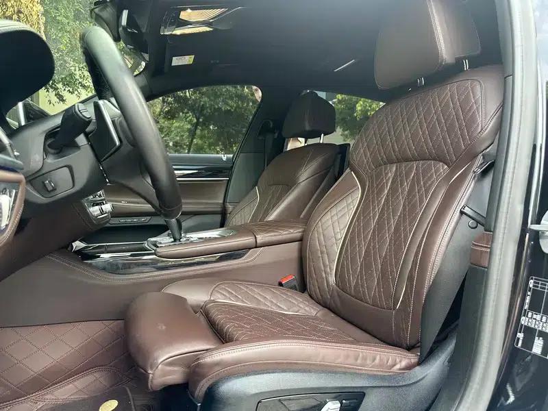 2021 BMW 7 Series 740Li Leading Edition M Sport Package — миниатюра 12