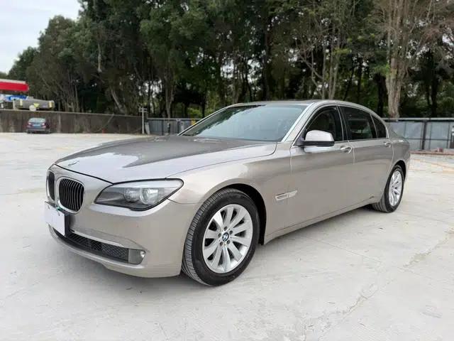 2011 BMW 7 Series 740Li Standard Edition