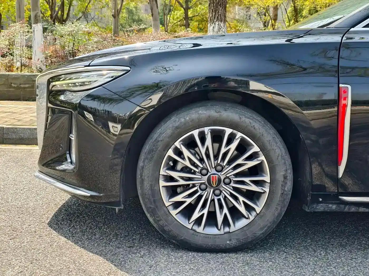 Hongqi H5 2023 2.0T Automatic Intelligent Flagship Edition — миниатюра 17
