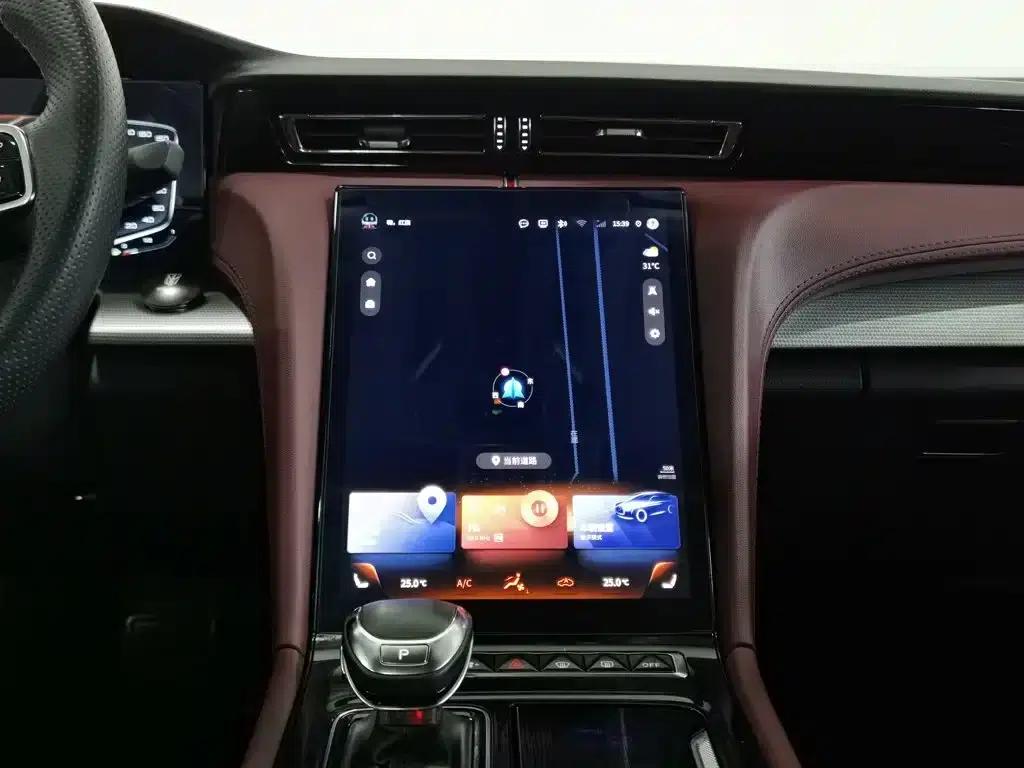 Hongqi H5 2023 2.0T Automatic Intelligent Flagship Edition — миниатюра 12