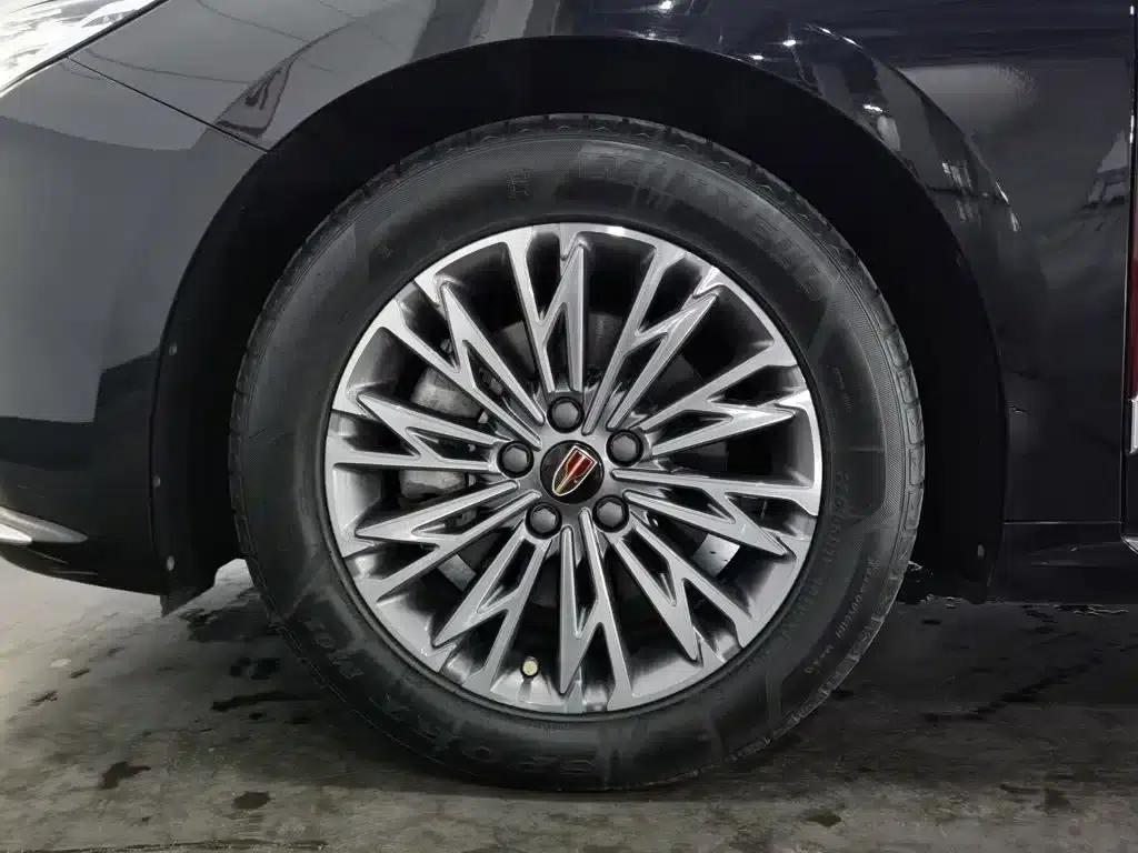 Hongqi H5 2023 2.0T Automatic Intelligent Flagship Edition — миниатюра 17