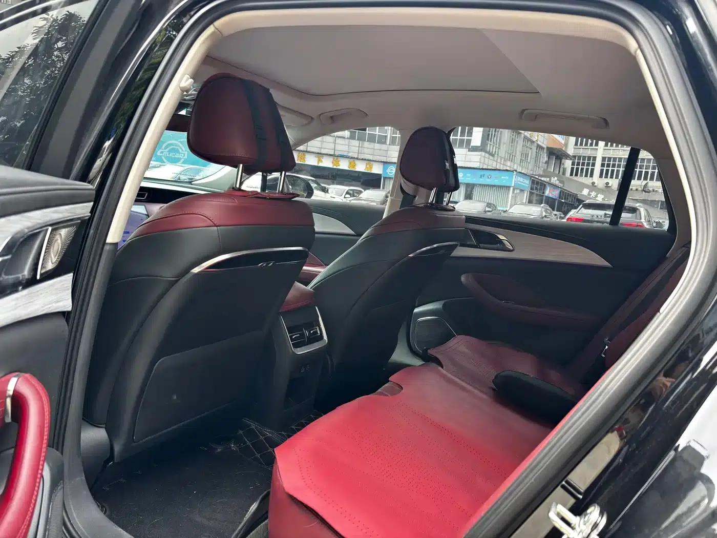 Hongqi H5 2025 2.0T Automatic Flagship Edition — миниатюра 4