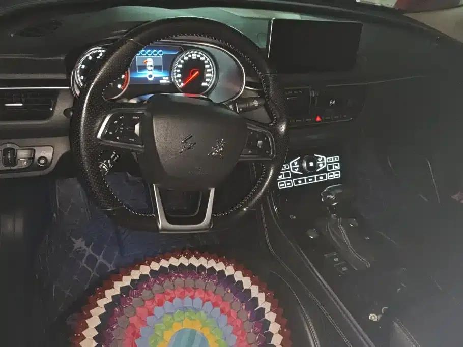 Hongqi H5 2018 30TD Intelligent Dynamic Edition — миниатюра 12