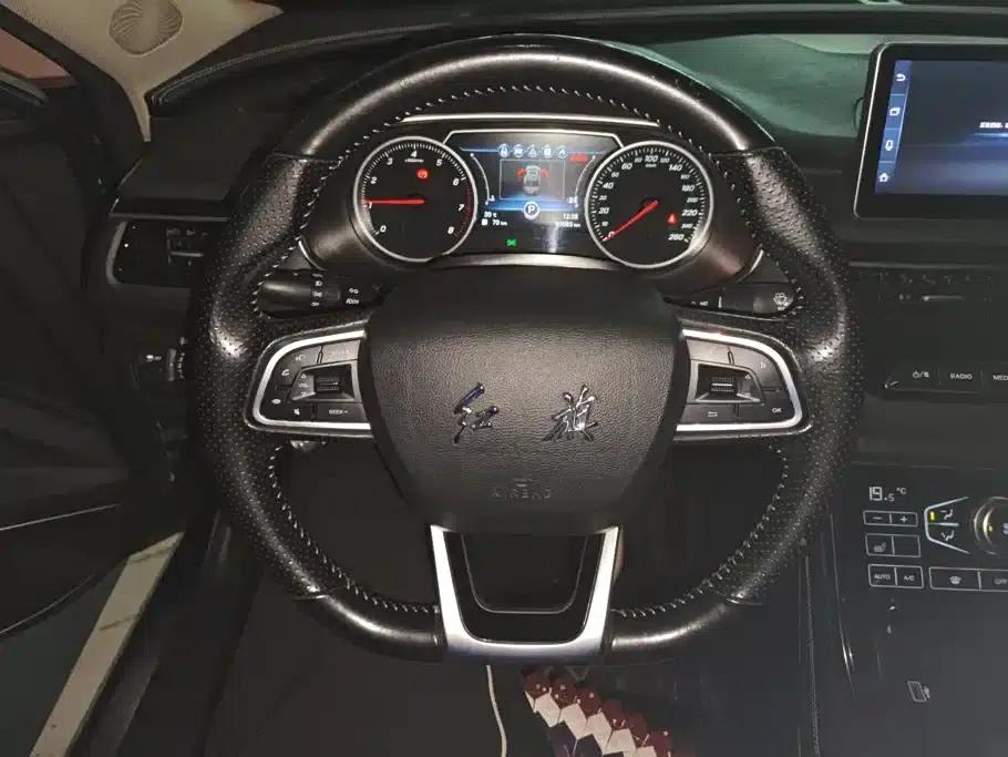 Hongqi H5 2018 30TD Intelligent Dynamic Edition — миниатюра 15