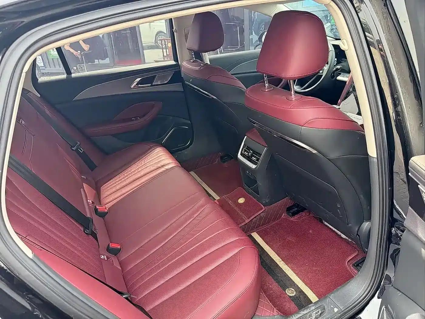 Hongqi H5 2023 2.0T Automatic Intelligent Flagship Edition — миниатюра 5