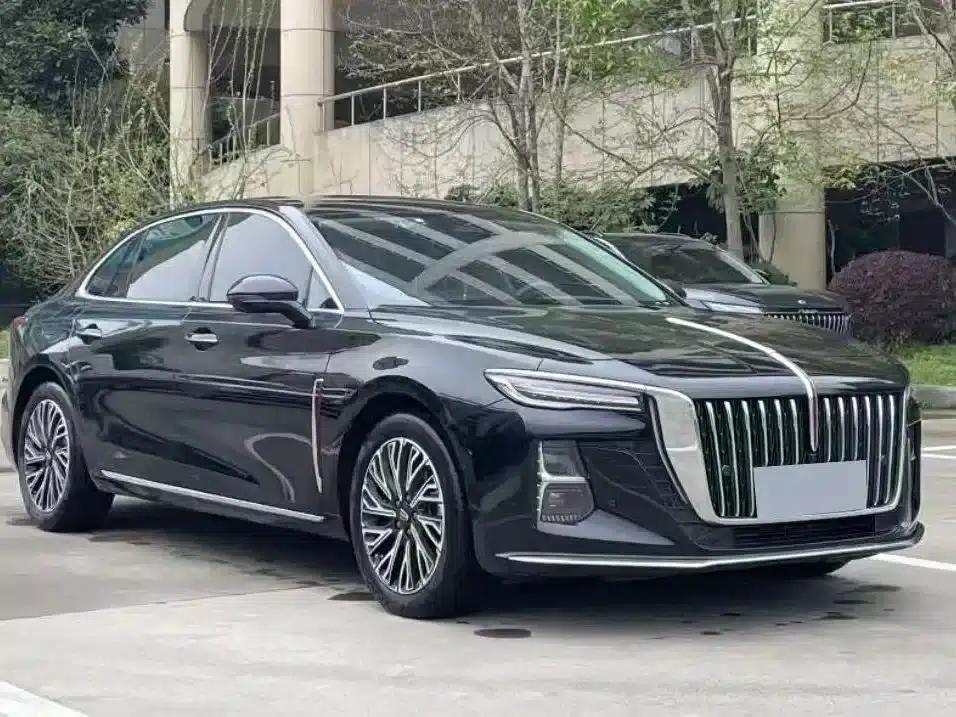 Hongqi H5 2023 2.0T Automatic Intelligent Flagship Edition — миниатюра 3