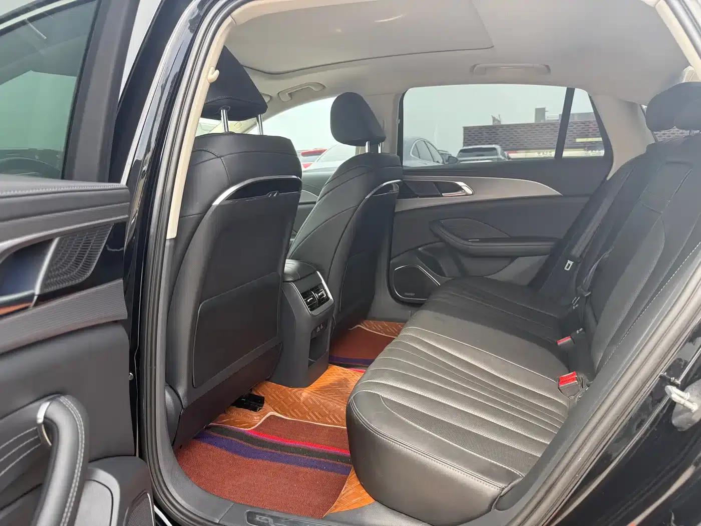 Hongqi H5 2023 2.0T Automatic Intelligent Flagship Edition — миниатюра 11