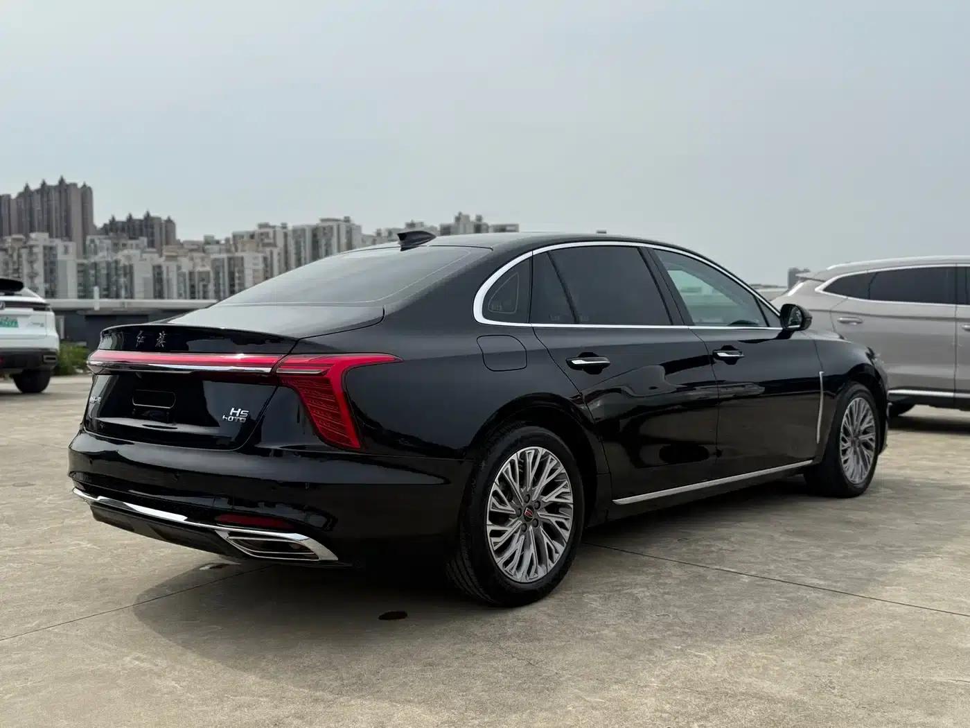 Hongqi H5 2023 2.0T Automatic Intelligent Flagship Edition — миниатюра 13