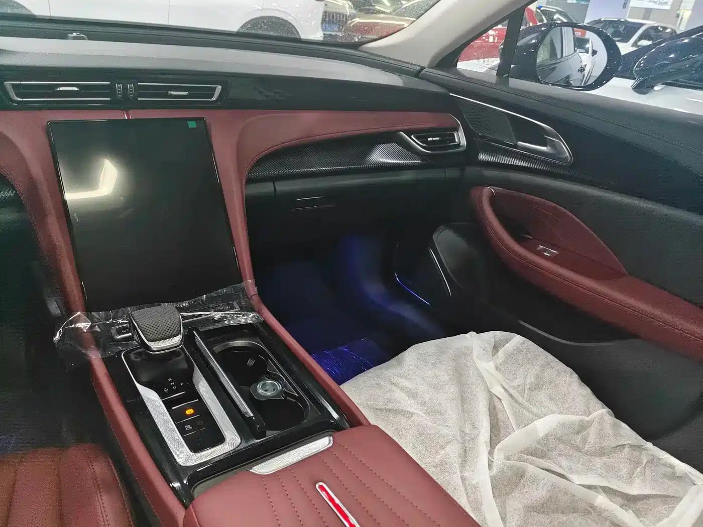 Hongqi H5 2025 1.5T DCT Xuan Ying Edition — миниатюра 13
