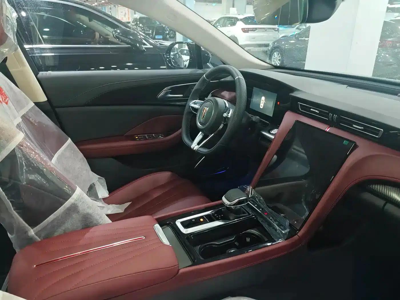 Hongqi H5 2025 1.5T DCT Xuan Ying Edition — миниатюра 17