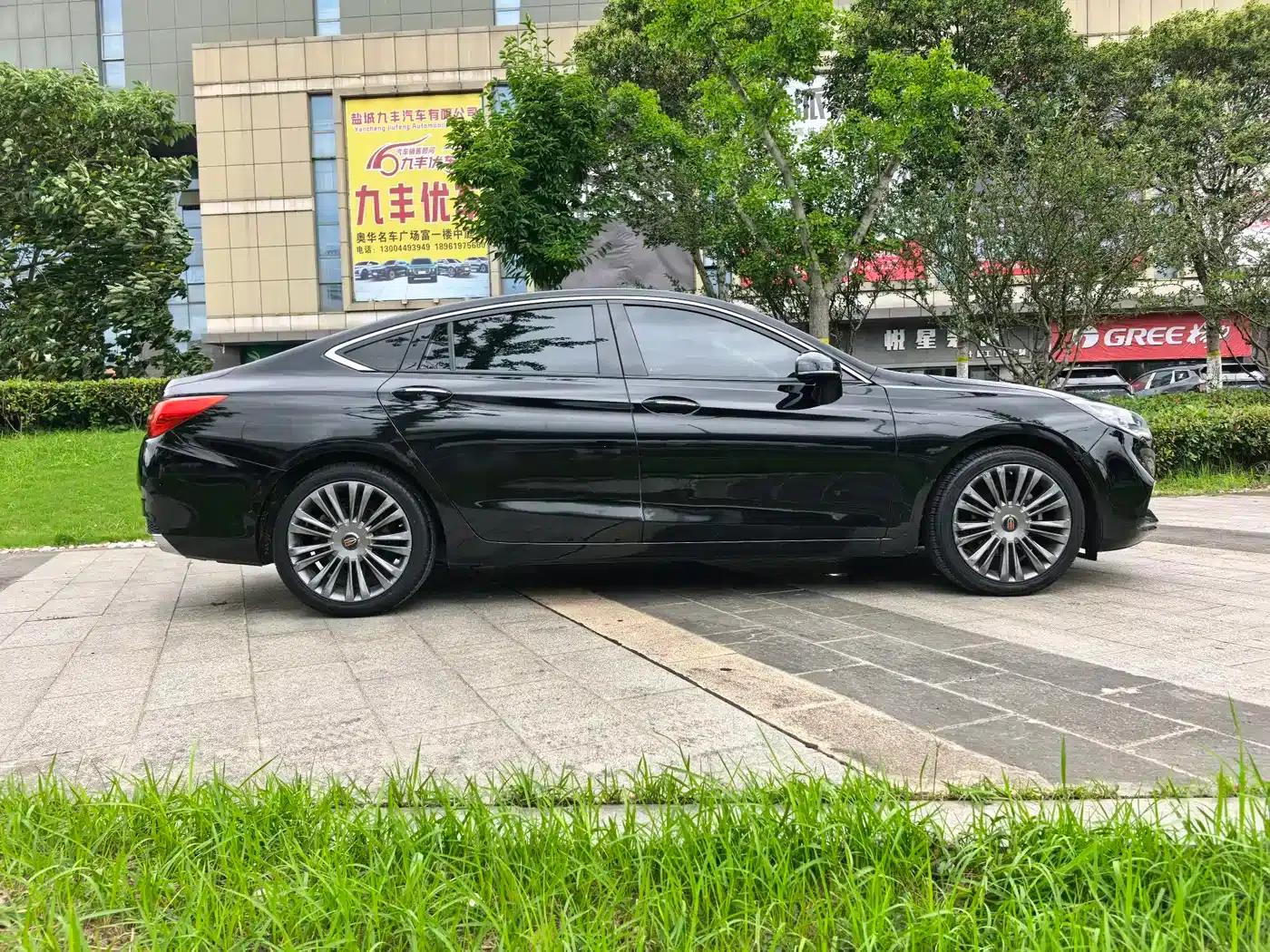 Hongqi H5 2020 1.5T DCT Flag Edition — миниатюра 15