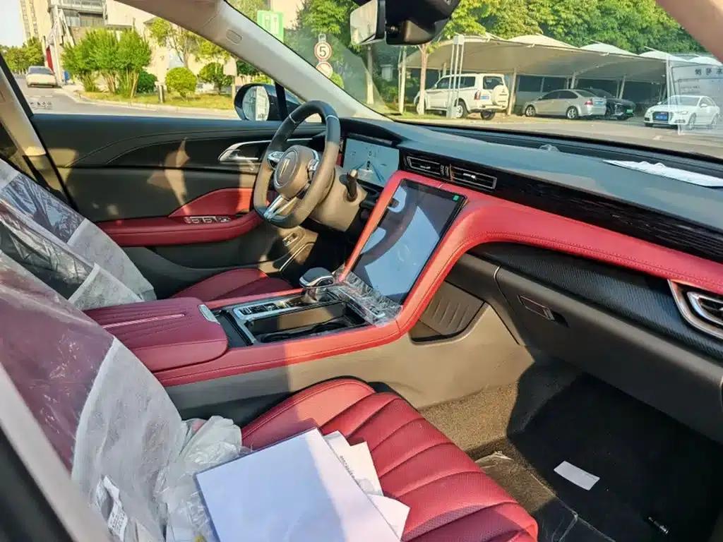 Hongqi H5 2025 2.0T Automatic Xuanying 2 Millionth Unit Commemorative Edition — миниатюра 14