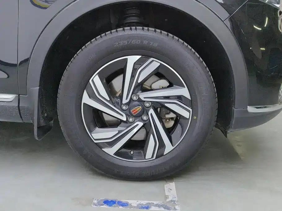 Hongqi HS5 2022 Facelift 2.0T Intelligent Flagship Edition — миниатюра 6