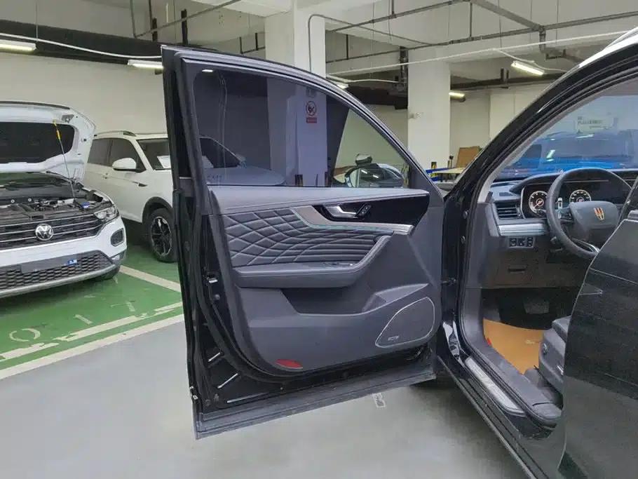 Hongqi HS5 2022 Facelift 2.0T Intelligent Flagship Edition — миниатюра 7