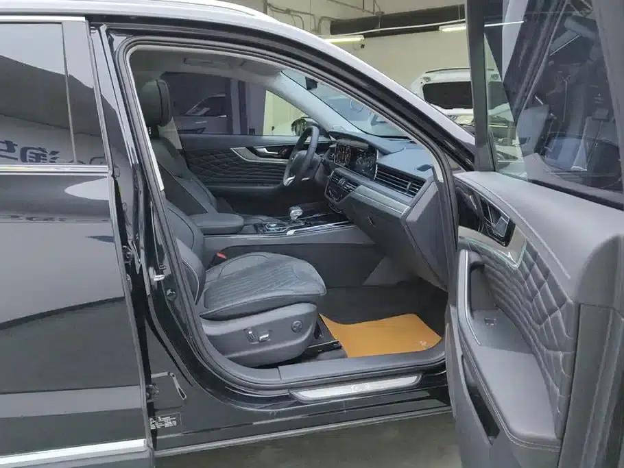 Hongqi HS5 2022 Facelift 2.0T Intelligent Flagship Edition — миниатюра 8