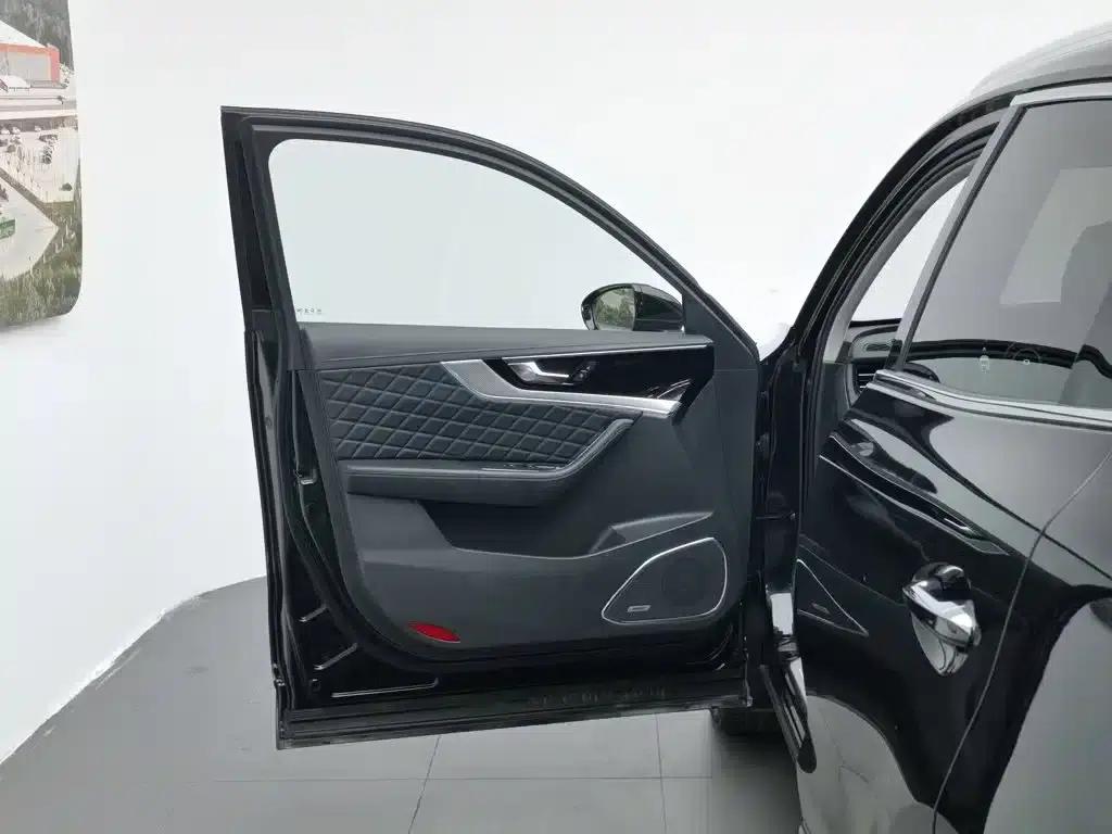 Hongqi HS5 2019 2.0T Intelligent Flagship Enjoy 4WD Edition — миниатюра 8