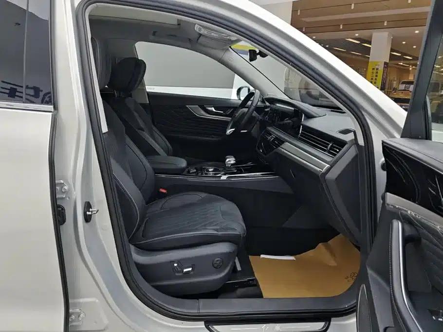 Hongqi HS5 2022 2.0T Intelligent Flagship Enjoy 4WD Edition — миниатюра 8