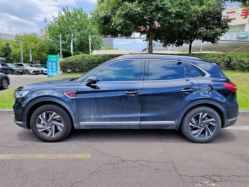 Hongqi HS5 2022 2.0T Intelligent Flagship Edition — миниатюра 3