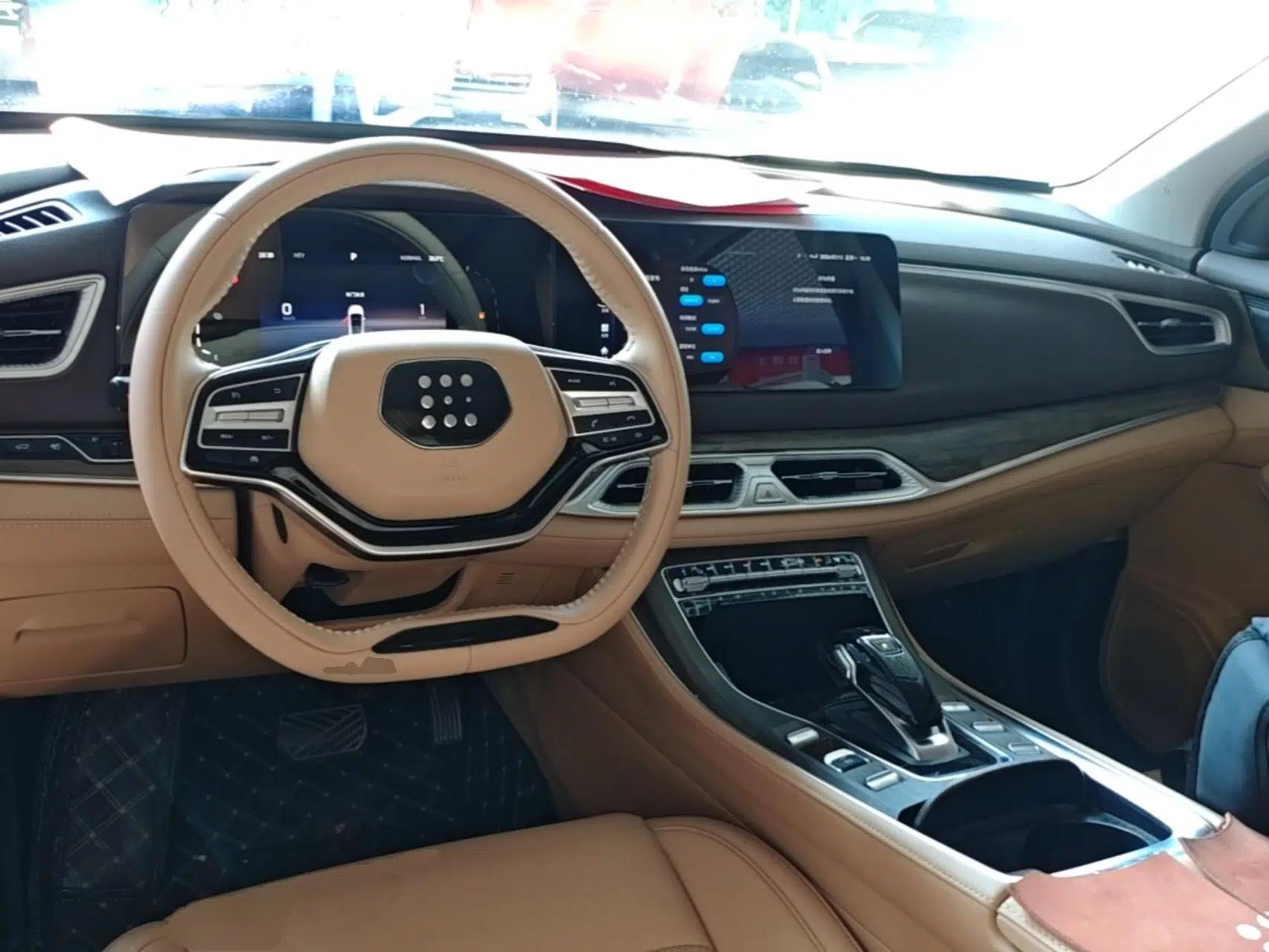 Landian E5 2024 Honor Edition 100KM Premium Model 7 Seats — миниатюра 17