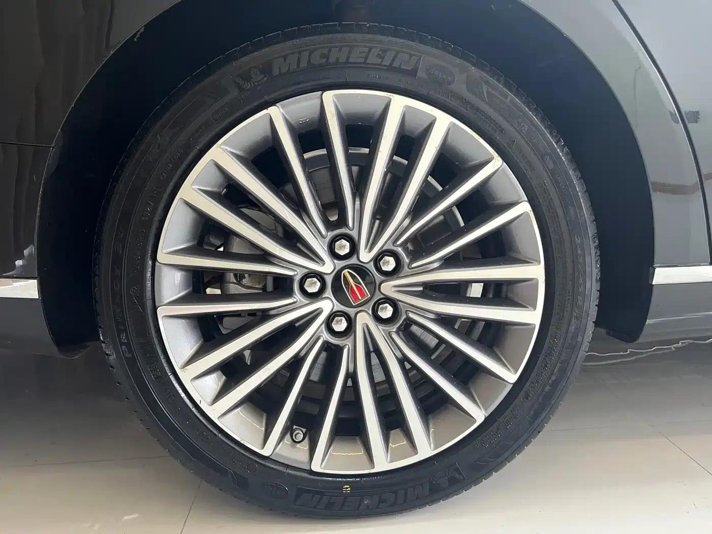 Hongqi H9 2022 2.0T Intelligent Flagship Edition — миниатюра 15