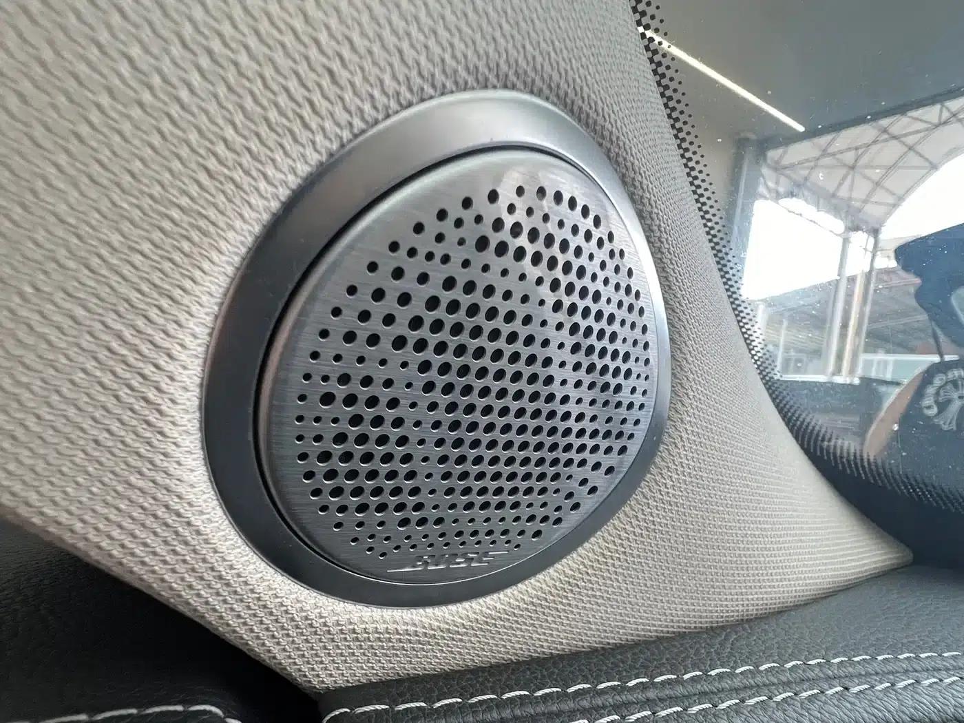 Hongqi H9 2022 2.0T Intelligent Flagship Edition — миниатюра 21