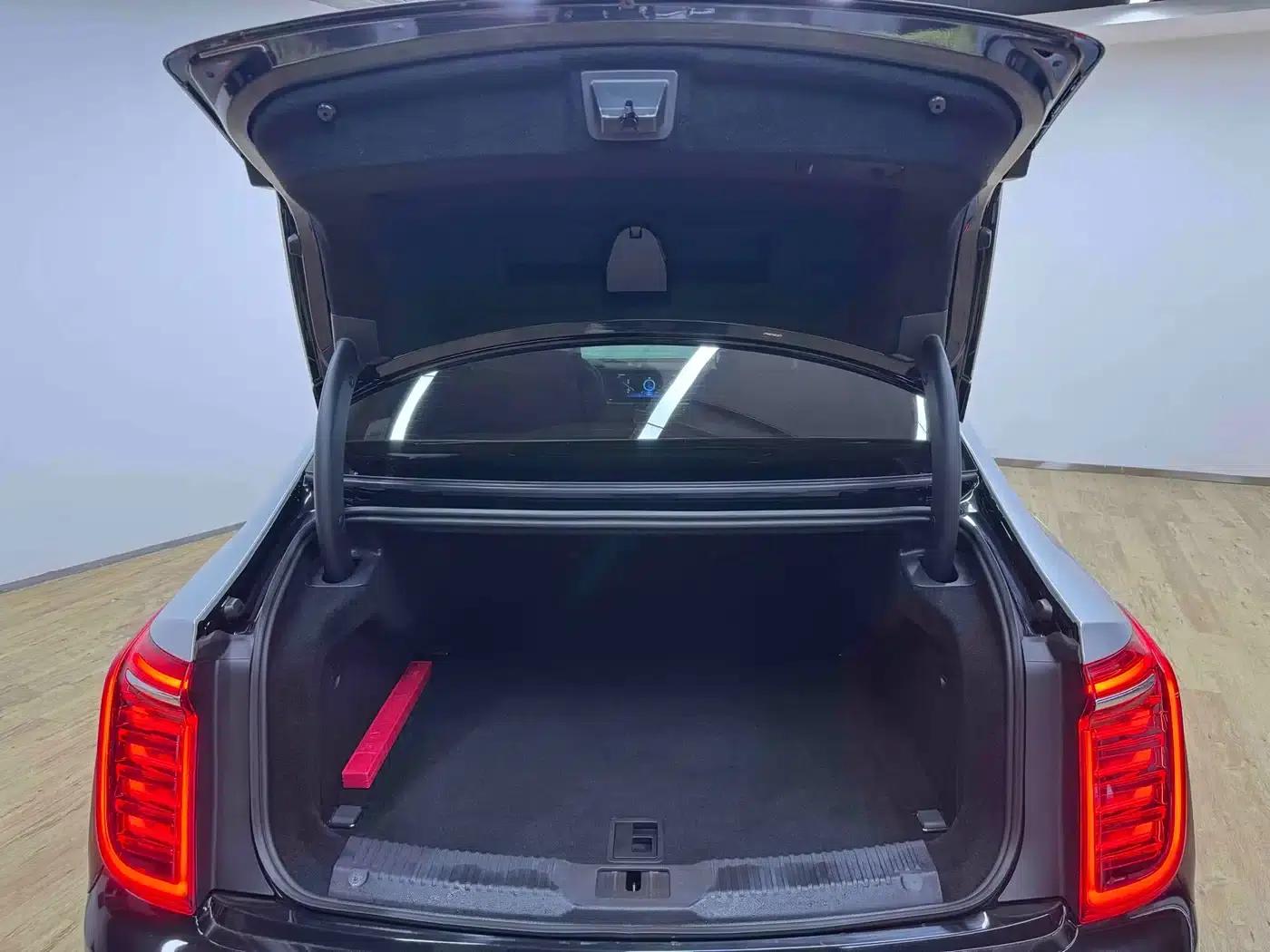 Hongqi H9 2022 2.0T Intelligent Flagship Edition — миниатюра 32