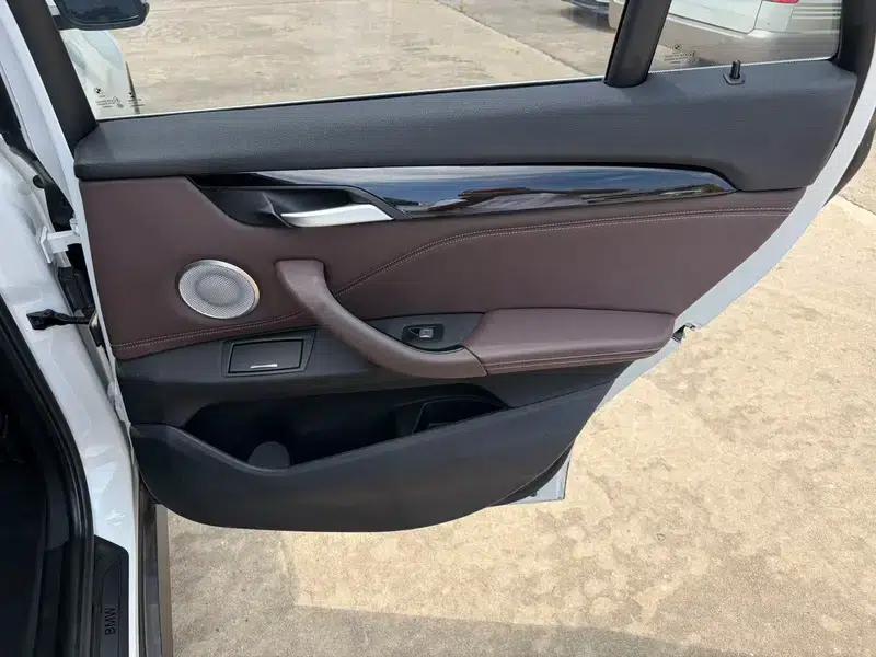 BMW X1 2021 sDrive20Li Fashion Edition — миниатюра 15