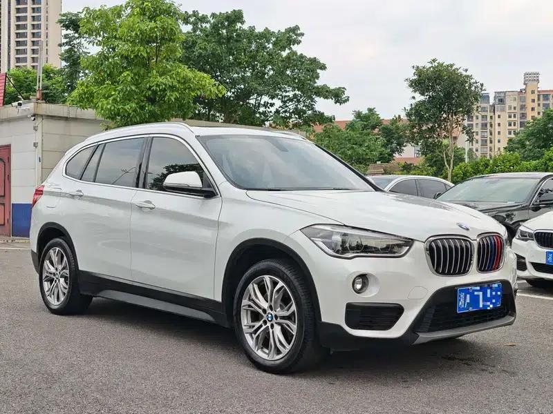 BMW X1 2019 sDrive20Li Leading Edition — миниатюра 3