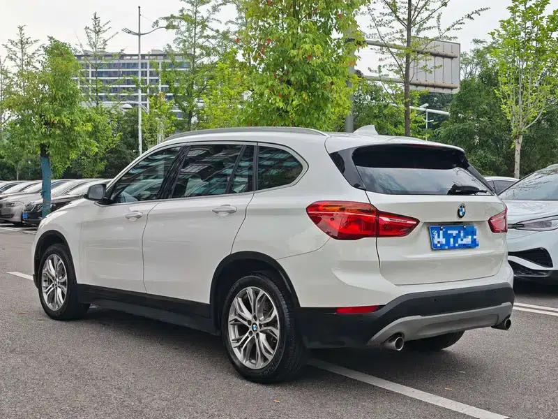 BMW X1 2019 sDrive20Li Leading Edition — миниатюра 4