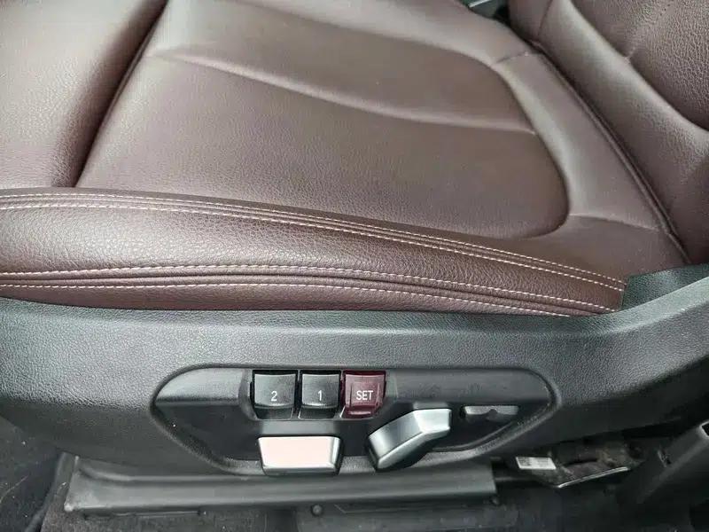 BMW X1 2021 xDrive25Li Premium — миниатюра 15