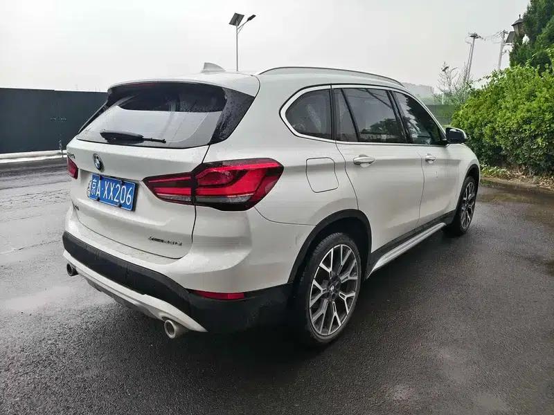 BMW X1 2021 xDrive25Li Premium — миниатюра 6