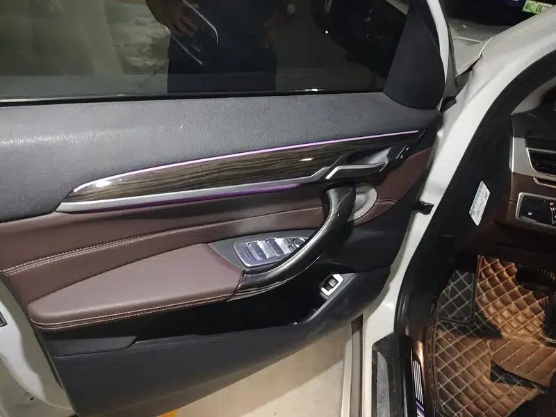BMW X1 2021 xDrive25Li Premium — миниатюра 16