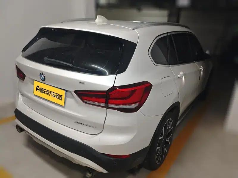 BMW X1 2021 xDrive25Li Premium — миниатюра 4