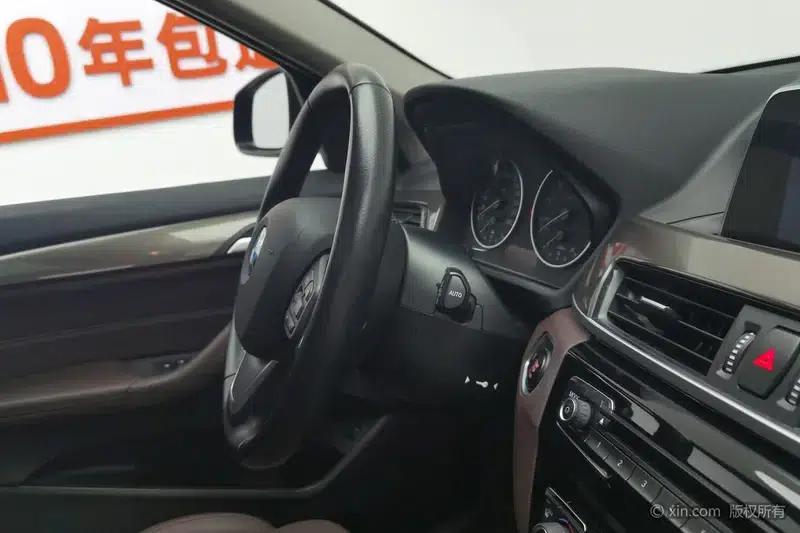BMW X1 2018 xDrive20Li Premium — миниатюра 10