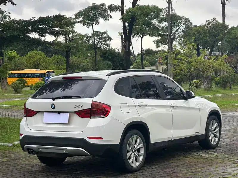 BMW X1 2014 sDrive18i Fashion Edition — миниатюра 6