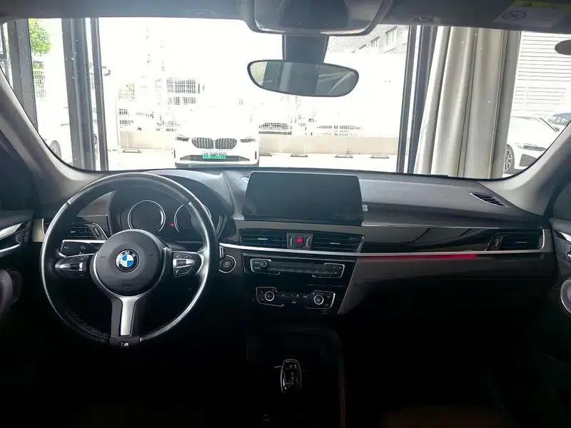 BMW X1 2022 sDrive25Li Leading Edition — миниатюра 7