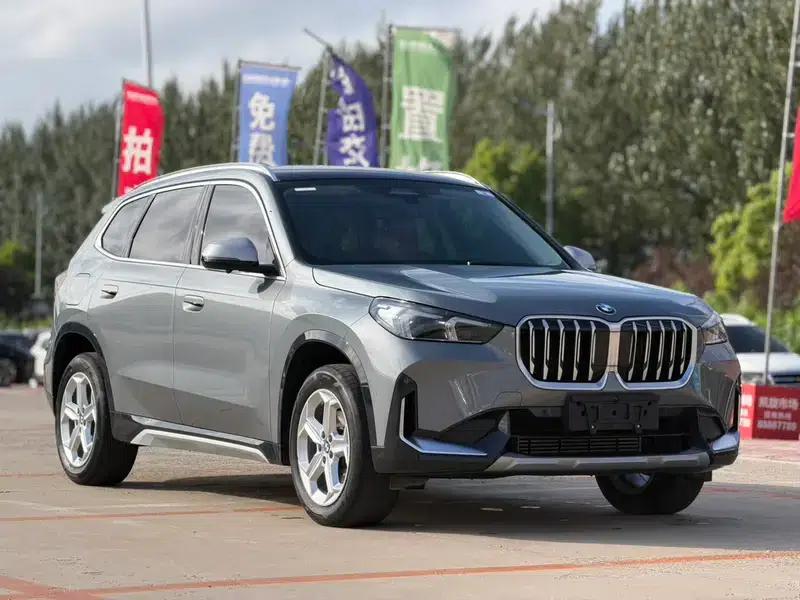 2023 BMW X1 sDrive20Li X Design Package — миниатюра 3