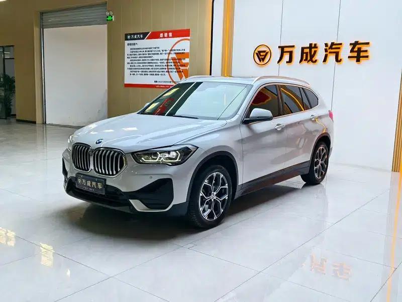 BMW X1 2020 sDrive25Li Leading Edition — миниатюра 1
